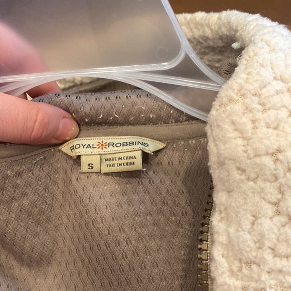 Royal Ribbons jacket - Picture 4 of 5